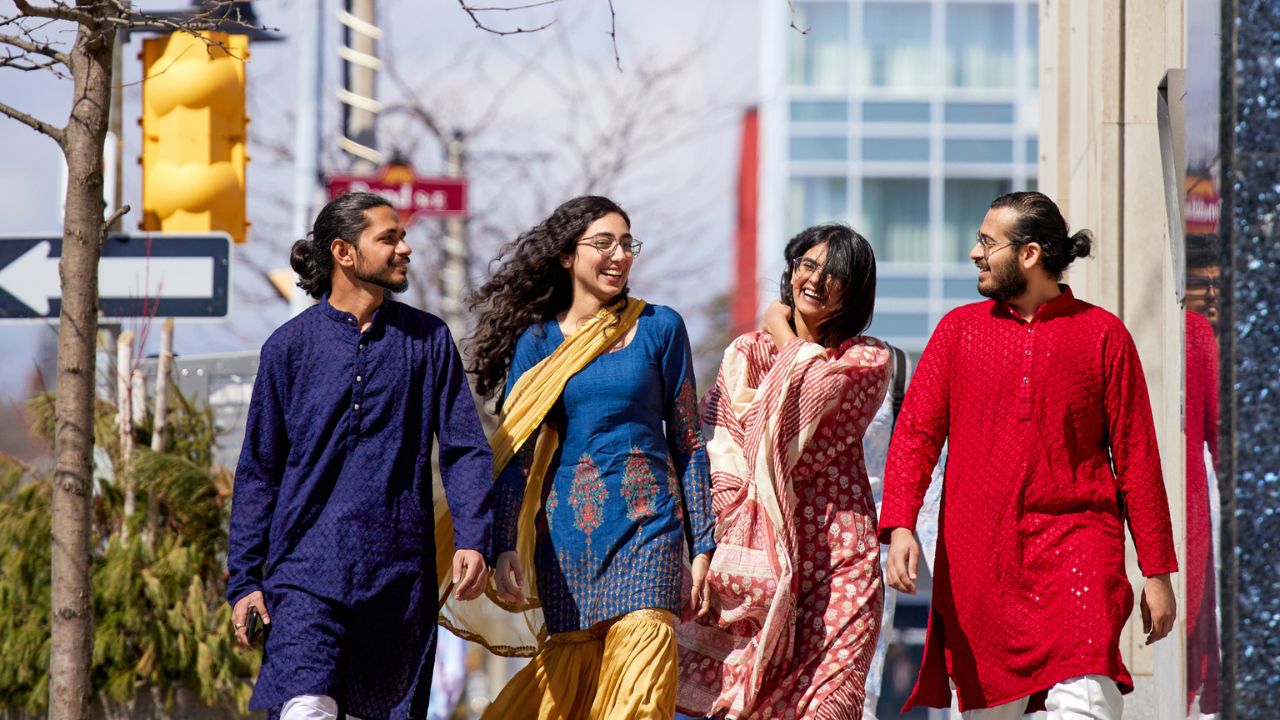 Students walking in downtown Oshawa