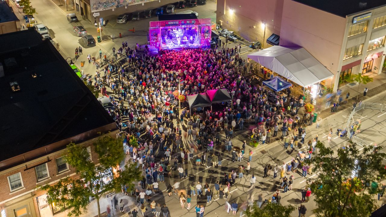 Overhead view of a concert in downtown Oshawa