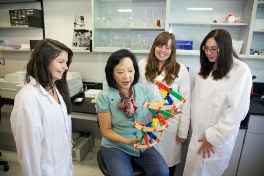 In the Lab with Dr. Janet Yee