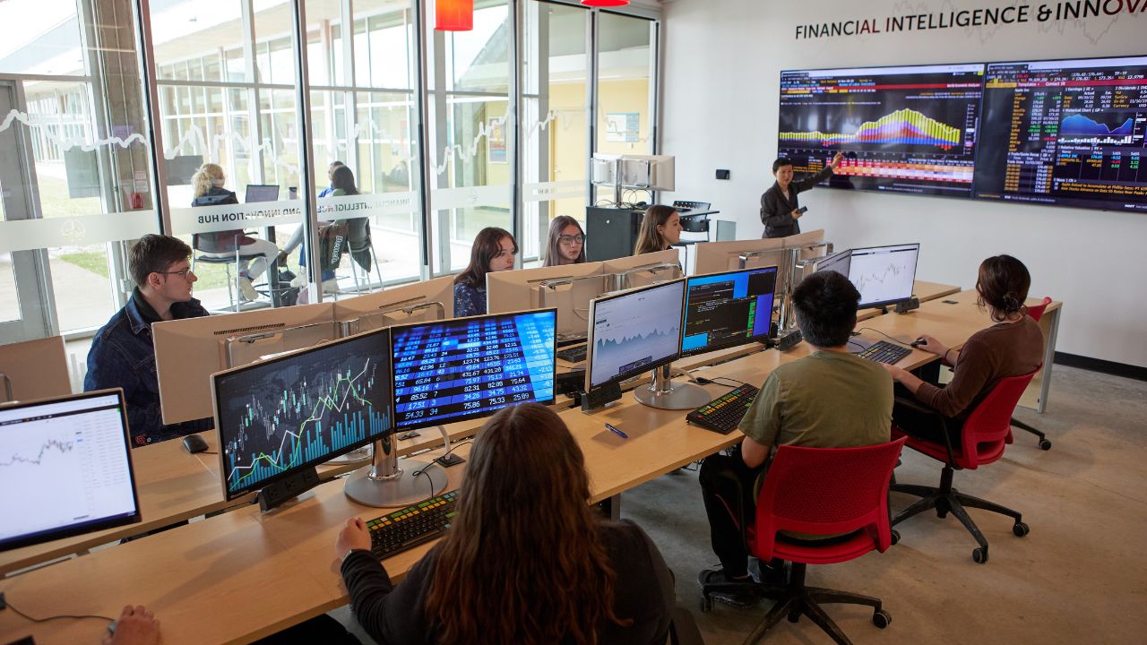 The Financial Analytics Lab